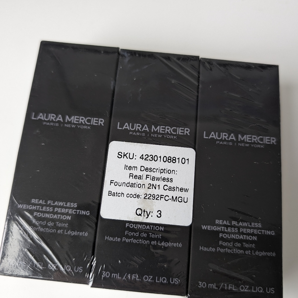 LAURA MERCIER FOUNDATIOM